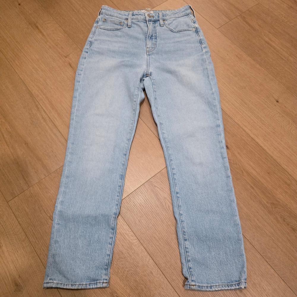 Madewell The Curvy Perfect Vintage Jean Light Wash Straight Leg Denim 26 Casual